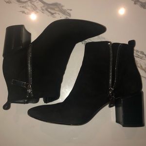 Dolce Vita - Zipper booties